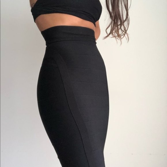 Bebe black bandage solid bandage midi skirt, NWT, XS - Picture 4 of 16